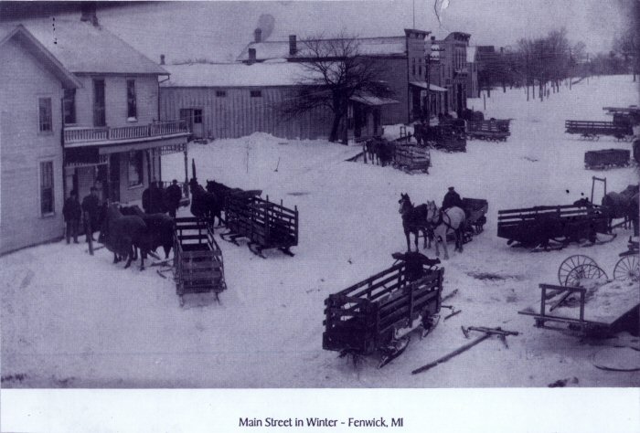 Fenwick - Main street in the winter