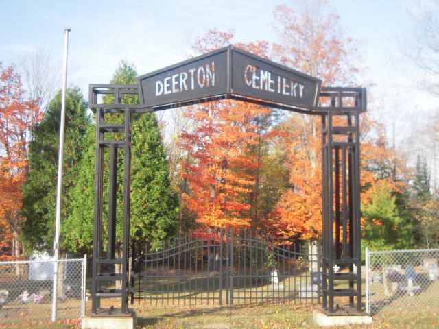 Deerton Cemetery Entrance 2011