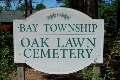 Oak Lawn Cemetery Entrance Sign