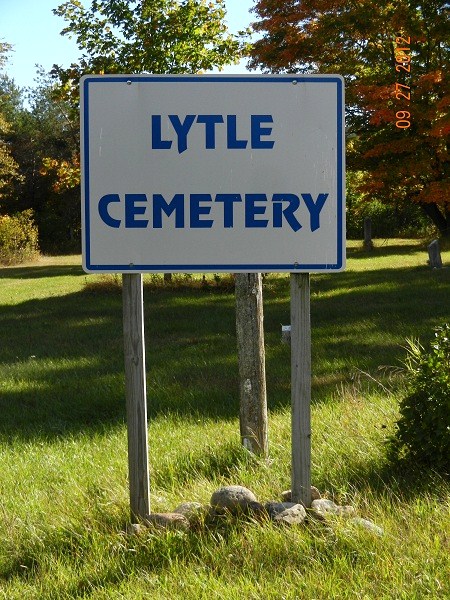 Lytle Cemetery sign