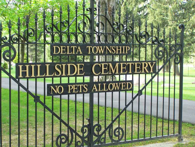 Hillside Cemetery Entrance