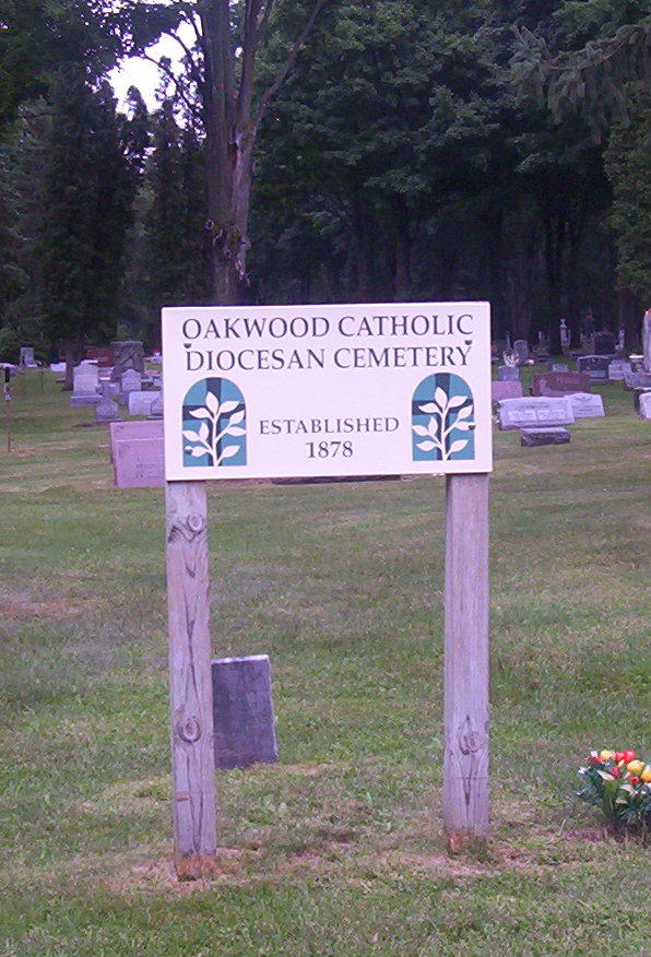 Oakwood Catholic Cemetery sign