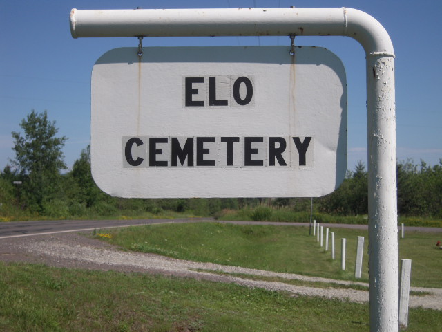 Elo cemetery Entrance photo