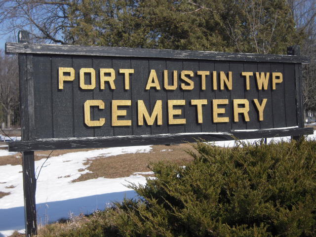 Pt. Austin Twp. Cemetery Entrance
