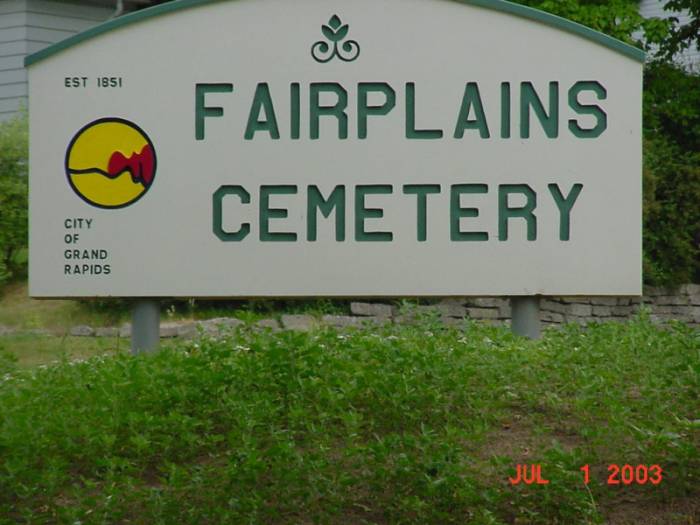 Fairplains Cemetery Sign