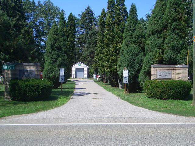 Plainfield Twp. Cemetery Entrance