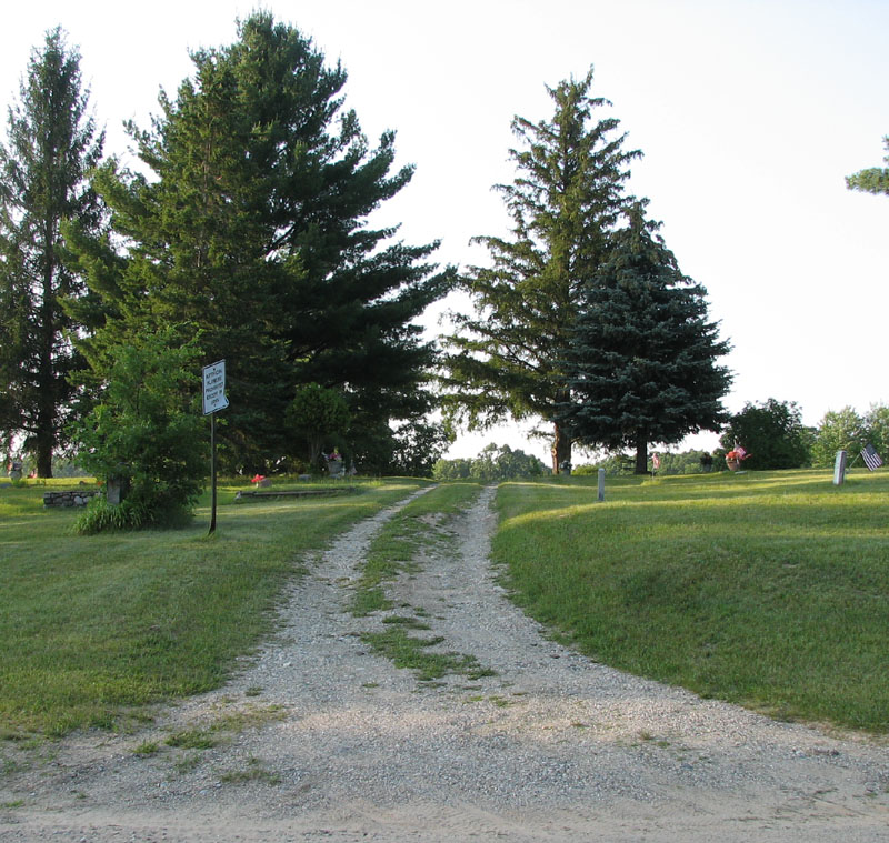 Chase Cemetery entrance