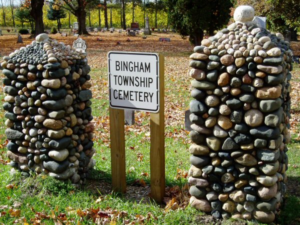 Bingham Cemetery Entrance