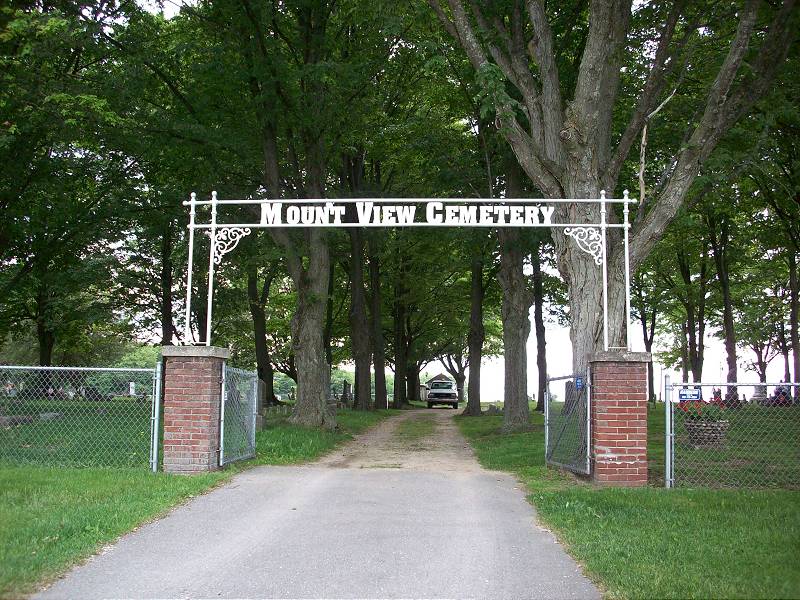 Mount View Cemetery Entrance