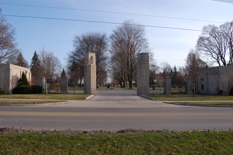 Pilgrim Home Cemetery Entrance