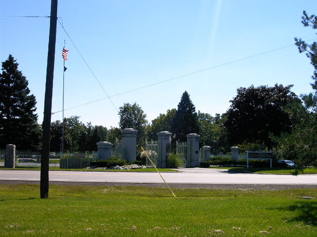 Michigan Memorial Park Cemetery Entrance