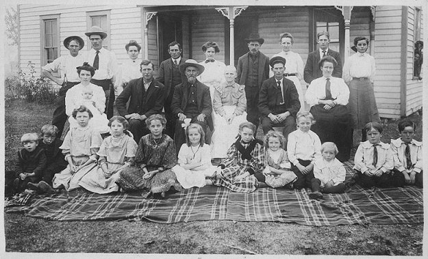 Johnson Family 1908