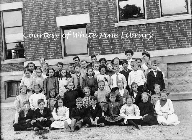 Stanton - 3rd grade - 1910