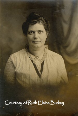 Cora Mae (Kickland) Burgess - Sidney